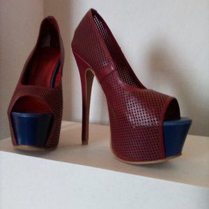 Platform burgundy and navy blue pumps.